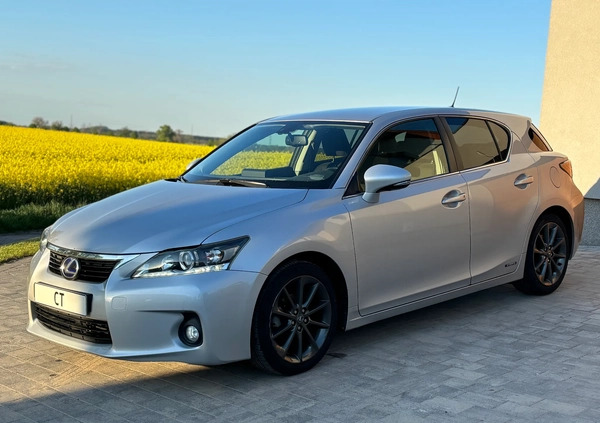 Lexus CT cena 43500 przebieg: 230000, rok produkcji 2011 z Poznań małe 232